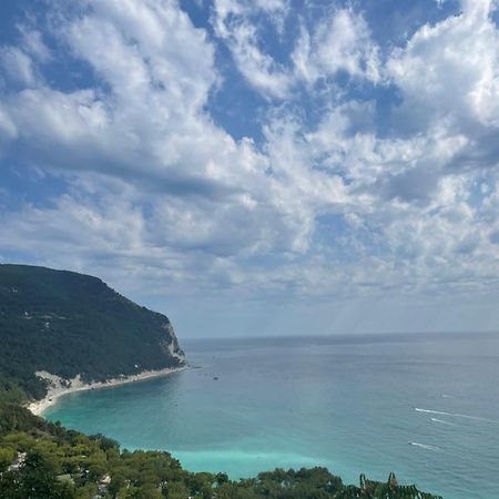 L'Angolo Di Mare Centro Di Сироло Экстерьер фото