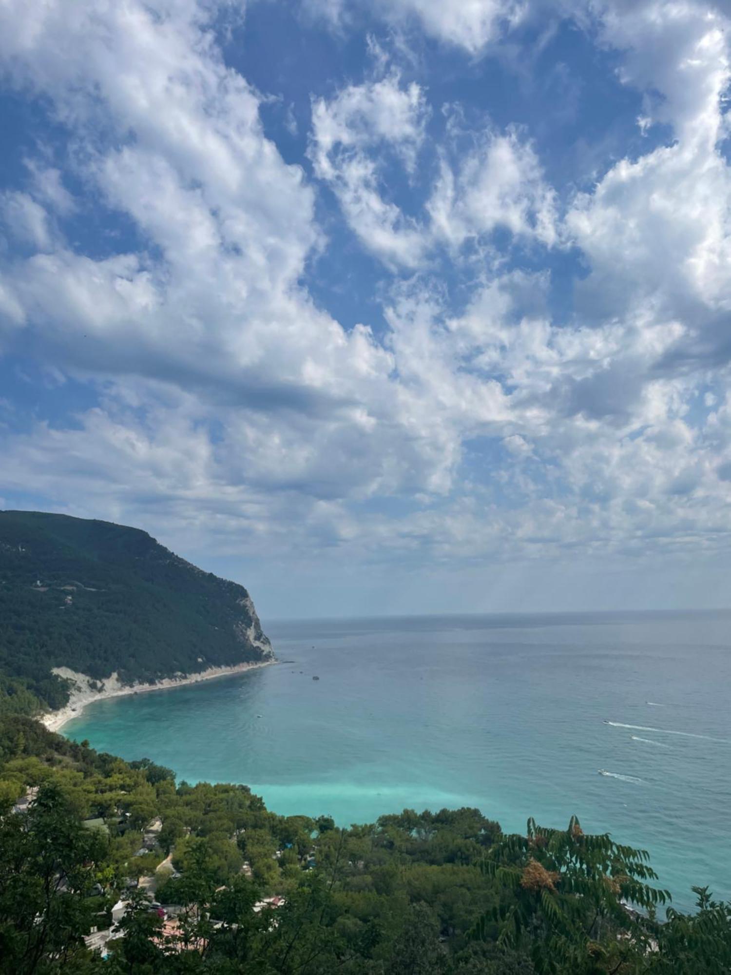 L'Angolo Di Mare Centro Di Сироло Экстерьер фото